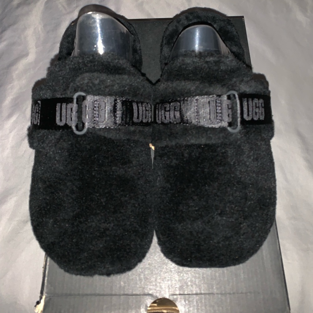 UGG slides men